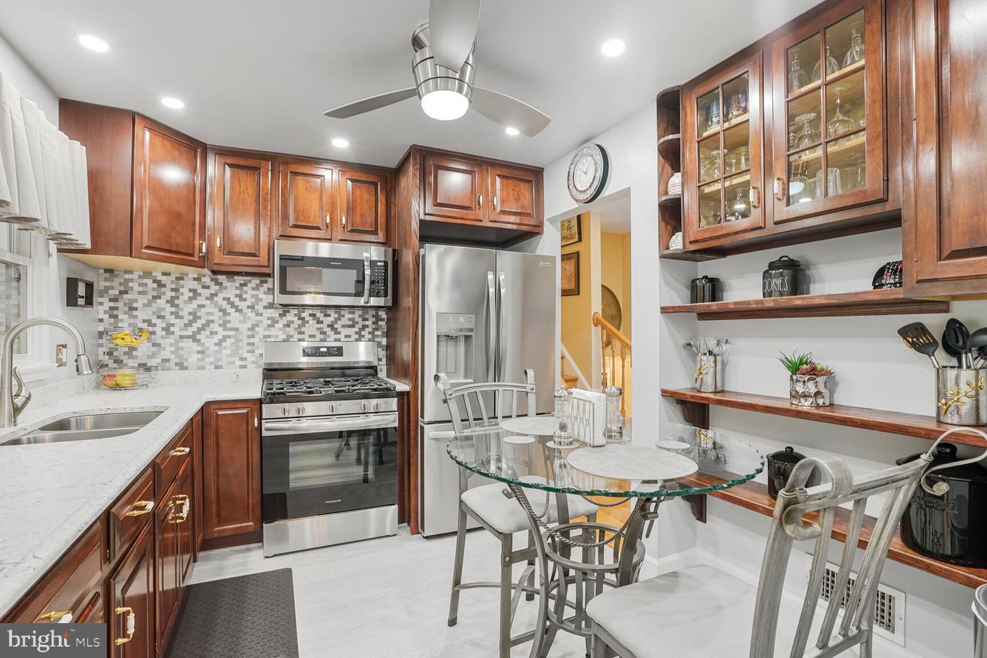4205 FIELDING ST, ALEXANDRIA, Virginia 22309, 3 Bedrooms Bedrooms, ,2 BathroomsBathrooms,Residential,For sale,4205 FIELDING ST,VAFX2238694 MLS # VAFX2238694