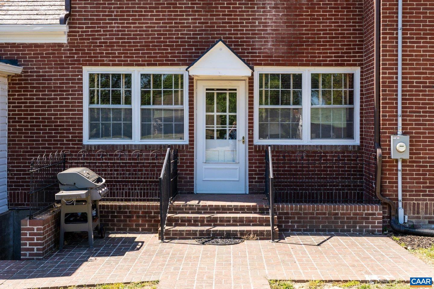 400 DOE LN, CHATHAM, Virginia 24531, 5 Bedrooms Bedrooms, ,2 BathroomsBathrooms,Farm,For sale,400 DOE LN,664087 MLS # 664087