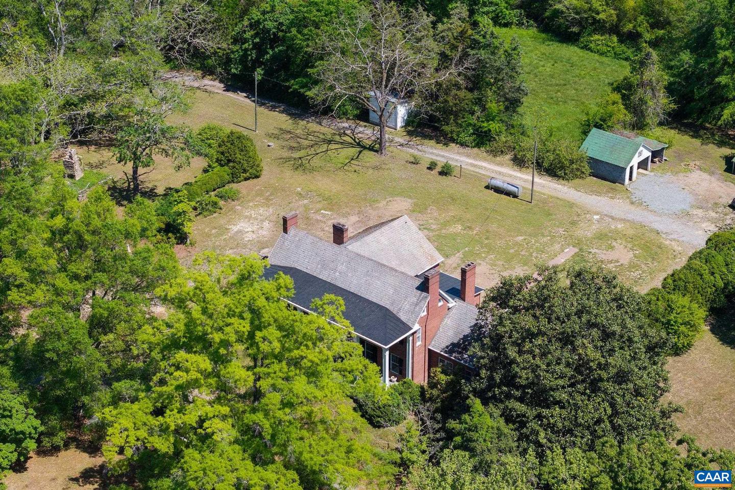 400 DOE LN, CHATHAM, Virginia 24531, 5 Bedrooms Bedrooms, ,2 BathroomsBathrooms,Farm,For sale,400 DOE LN,664087 MLS # 664087