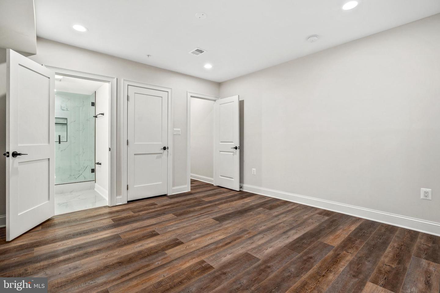 1657 MONTELLO AVE NE #1, WASHINGTON, District Of Columbia 20002, 3 Bedrooms Bedrooms, 6 Rooms Rooms,3 BathroomsBathrooms,Residential,For sale,1657 MONTELLO AVE NE #1,DCDC2172856 MLS # DCDC2172856