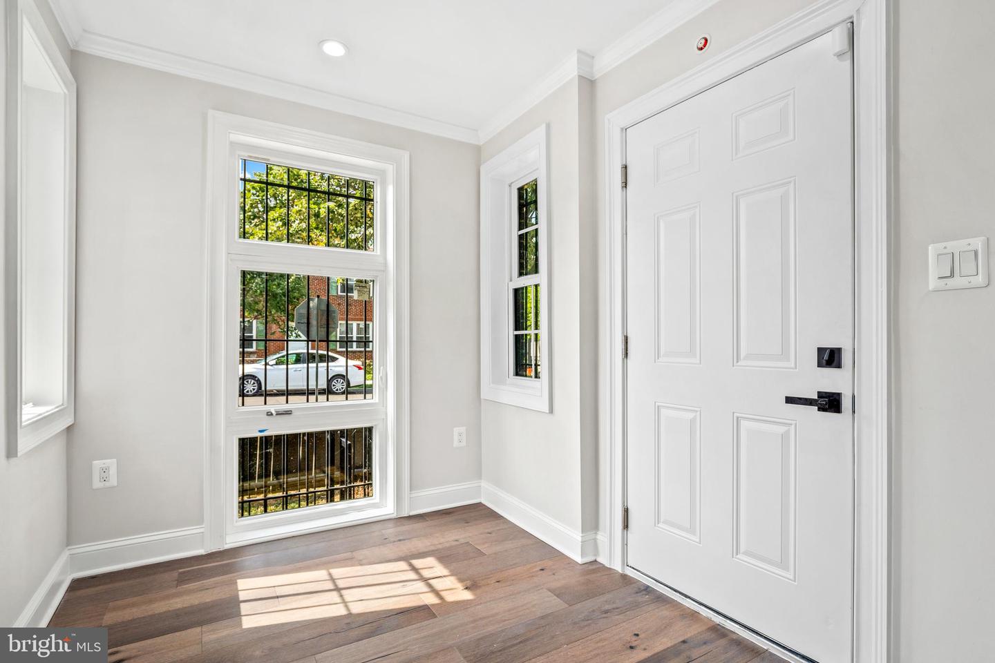 1657 MONTELLO AVE NE #1, WASHINGTON, District Of Columbia 20002, 3 Bedrooms Bedrooms, 6 Rooms Rooms,3 BathroomsBathrooms,Residential,For sale,1657 MONTELLO AVE NE #1,DCDC2172856 MLS # DCDC2172856