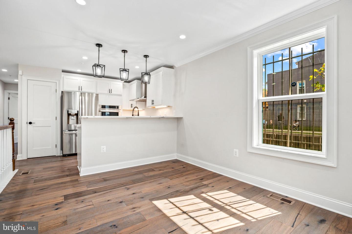 1657 MONTELLO AVE NE #1, WASHINGTON, District Of Columbia 20002, 3 Bedrooms Bedrooms, 6 Rooms Rooms,3 BathroomsBathrooms,Residential,For sale,1657 MONTELLO AVE NE #1,DCDC2172856 MLS # DCDC2172856