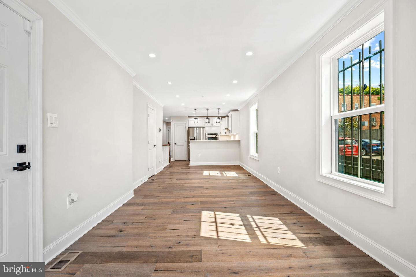 1657 MONTELLO AVE NE #1, WASHINGTON, District Of Columbia 20002, 3 Bedrooms Bedrooms, 6 Rooms Rooms,3 BathroomsBathrooms,Residential,For sale,1657 MONTELLO AVE NE #1,DCDC2172856 MLS # DCDC2172856