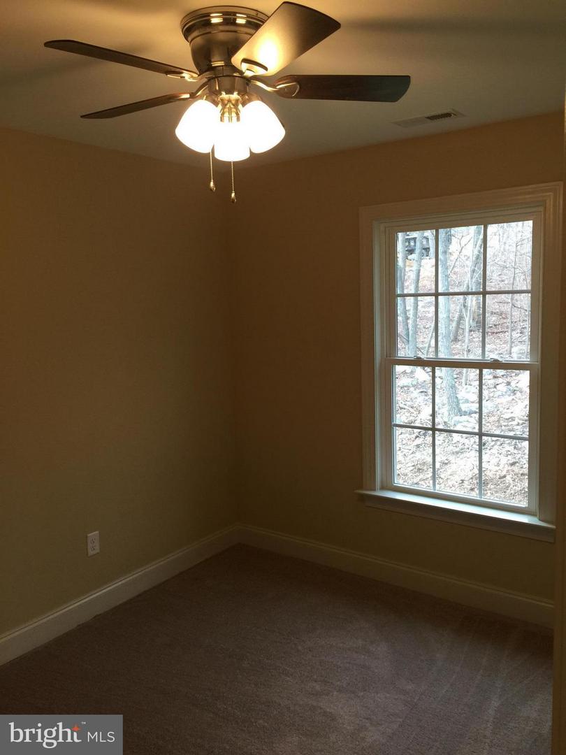 219 SHENANDAOH TRL, WINCHESTER, Virginia 22602, 3 Bedrooms Bedrooms, ,2 BathroomsBathrooms,Residential,For sale,219 SHENANDAOH TRL,VAFV2023792 MLS # VAFV2023792
