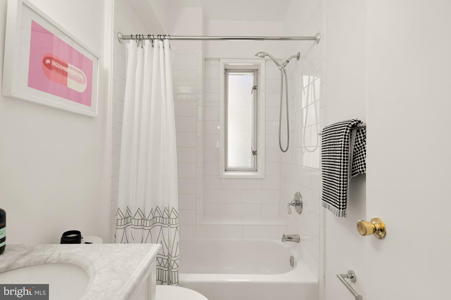 1727 MASSACHUSETTS AVE NW #307, WASHINGTON, District Of Columbia 20036, 1 Bedroom Bedrooms, ,1 BathroomBathrooms,Residential,For sale,1727 MASSACHUSETTS AVE NW #307,DCDC2175910 MLS # DCDC2175910