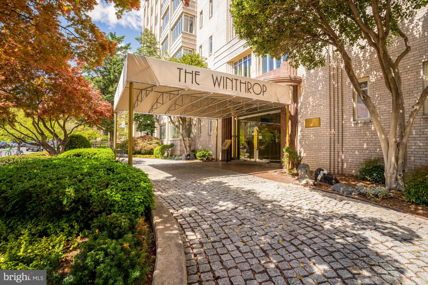 1727 MASSACHUSETTS AVE NW #307, WASHINGTON, District Of Columbia 20036, 1 Bedroom Bedrooms, ,1 BathroomBathrooms,Residential,For sale,1727 MASSACHUSETTS AVE NW #307,DCDC2175910 MLS # DCDC2175910