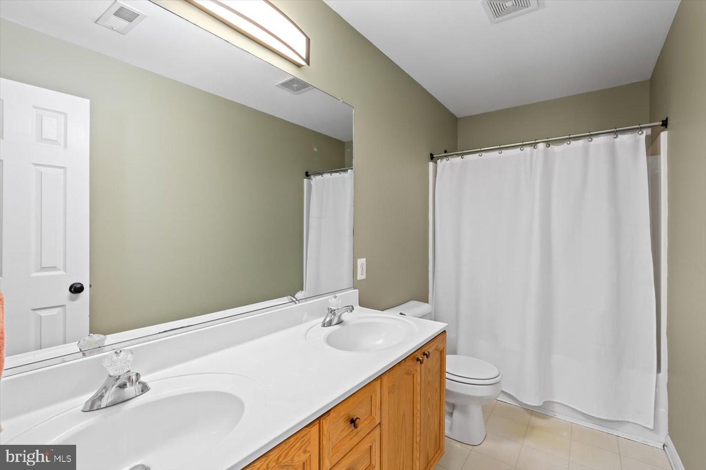 9505 HICKORY HILL DR, FREDERICKSBURG, Virginia 22408, 5 Bedrooms Bedrooms, ,3 BathroomsBathrooms,Residential,For sale,9505 HICKORY HILL DR,VASP2030720 MLS # VASP2030720