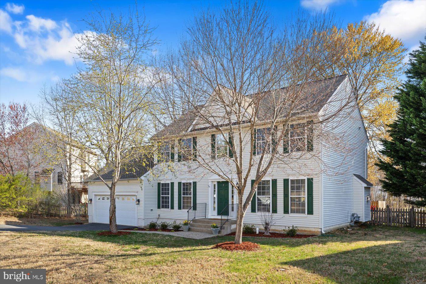 9505 HICKORY HILL DR, FREDERICKSBURG, Virginia 22408, 5 Bedrooms Bedrooms, ,3 BathroomsBathrooms,Residential,For sale,9505 HICKORY HILL DR,VASP2030720 MLS # VASP2030720
