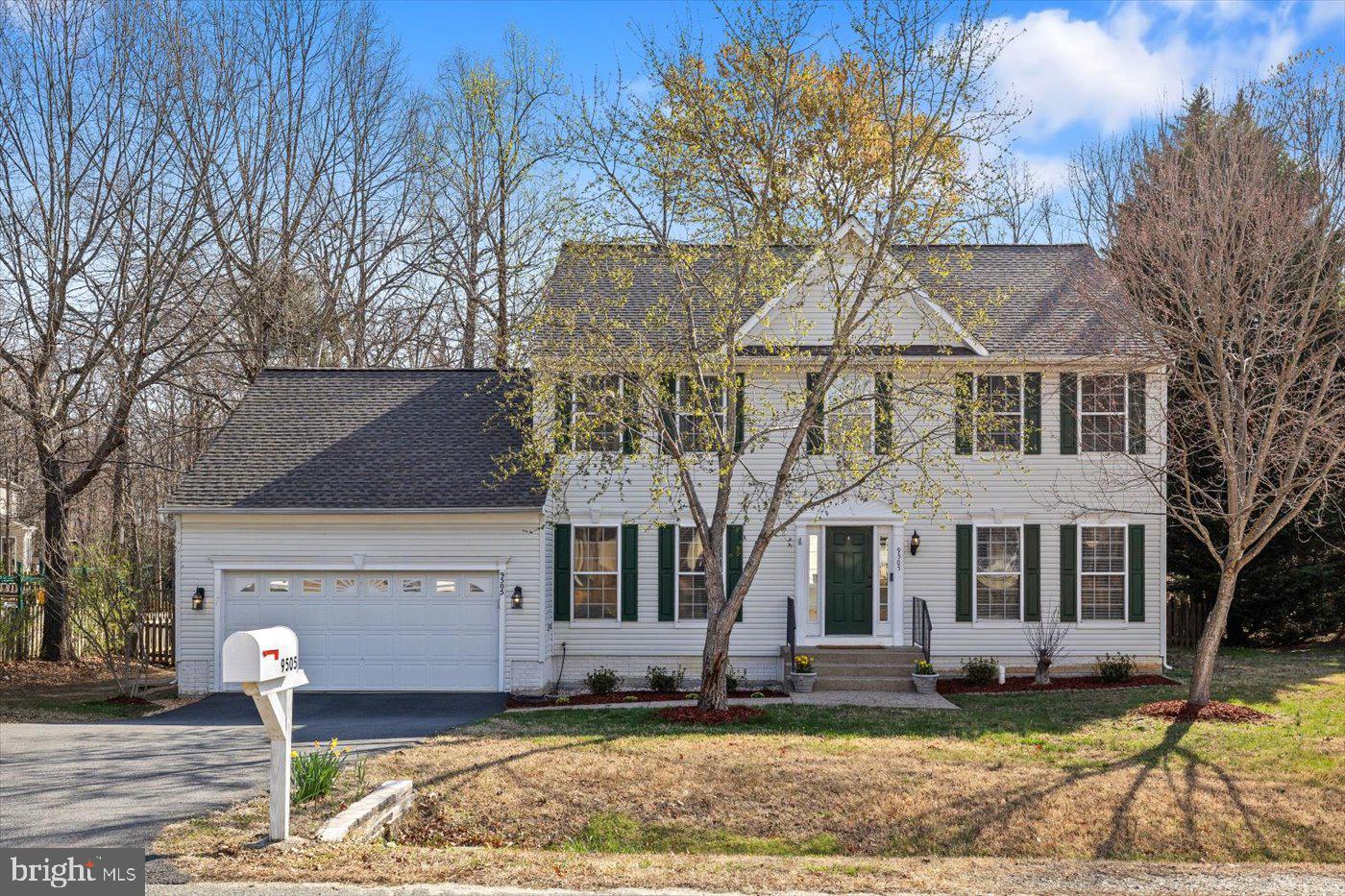 9505 HICKORY HILL DR, FREDERICKSBURG, Virginia 22408, 5 Bedrooms Bedrooms, ,3 BathroomsBathrooms,Residential,For sale,9505 HICKORY HILL DR,VASP2030720 MLS # VASP2030720