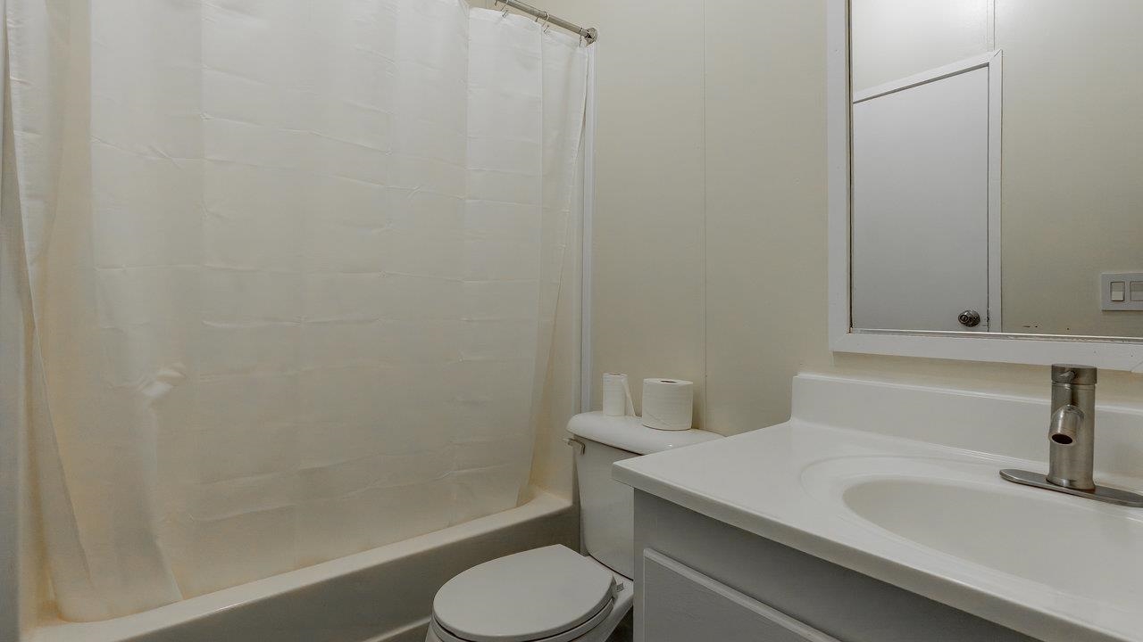 909 CAROL AVE, SHENANDOAH, Virginia 22849, 3 Bedrooms Bedrooms, ,2 BathroomsBathrooms,Residential,909 CAROL AVE,662570 MLS # 662570