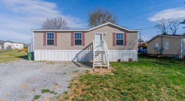 909 CAROL AVE, SHENANDOAH, Virginia 22849, 3 Bedrooms Bedrooms, ,2 BathroomsBathrooms,Residential,909 CAROL AVE,662570 MLS # 662570