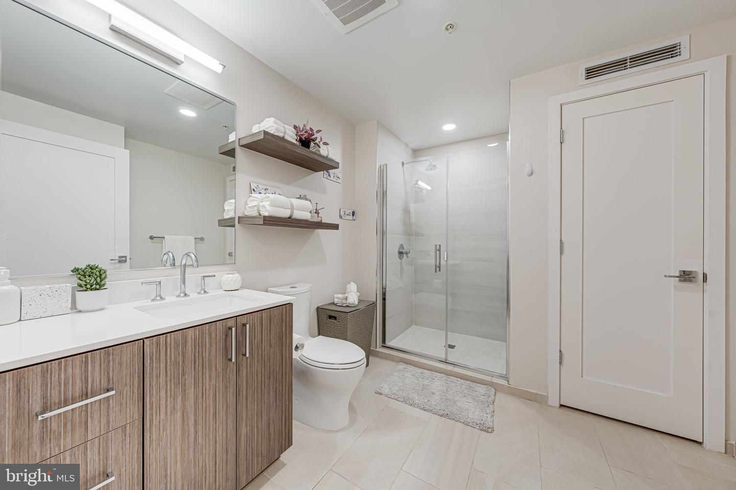 1211 VAN ST SE #309, WASHINGTON, District Of Columbia 20003, 1 Bedroom Bedrooms, ,1 BathroomBathrooms,Residential,For sale,1211 VAN ST SE #309,DCDC2189708 MLS # DCDC2189708