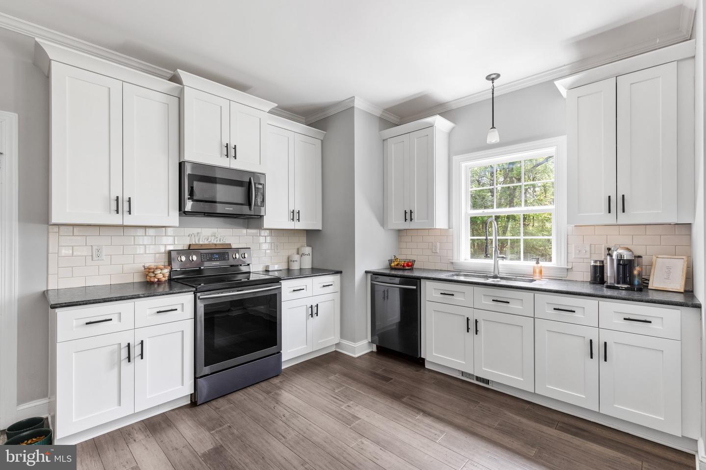 909 HARMONY RD, GLEN ALLEN, Virginia 23059, 3 Bedrooms Bedrooms, 6 Rooms Rooms,2 BathroomsBathrooms,Residential,For sale,909 HARMONY RD,VAHN2000846 MLS # VAHN2000846