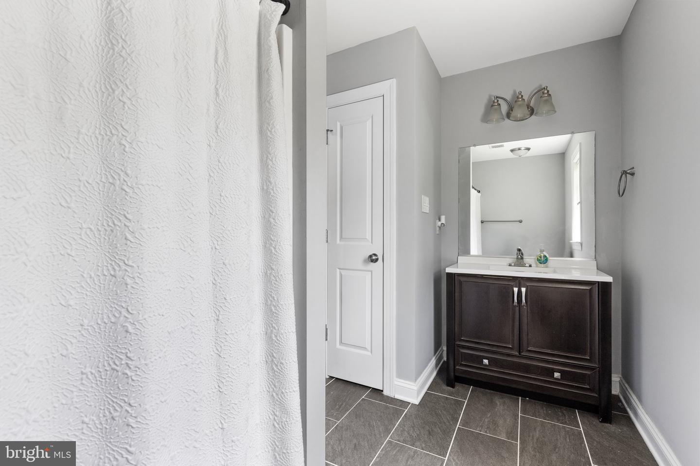 909 HARMONY RD, GLEN ALLEN, Virginia 23059, 3 Bedrooms Bedrooms, 6 Rooms Rooms,2 BathroomsBathrooms,Residential,For sale,909 HARMONY RD,VAHN2000846 MLS # VAHN2000846