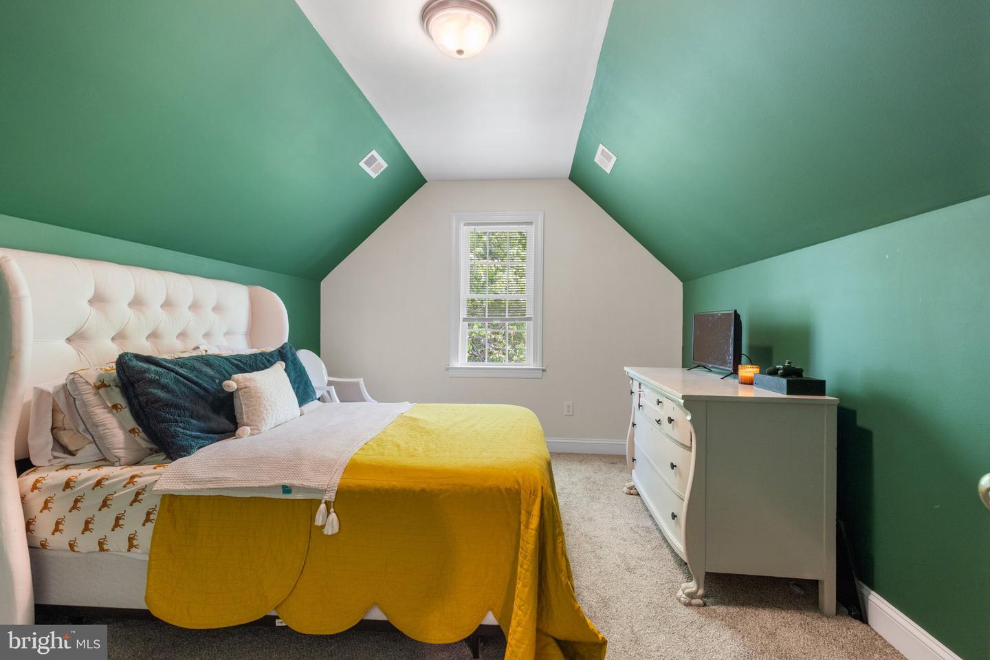 909 HARMONY RD, GLEN ALLEN, Virginia 23059, 3 Bedrooms Bedrooms, 6 Rooms Rooms,2 BathroomsBathrooms,Residential,For sale,909 HARMONY RD,VAHN2000846 MLS # VAHN2000846