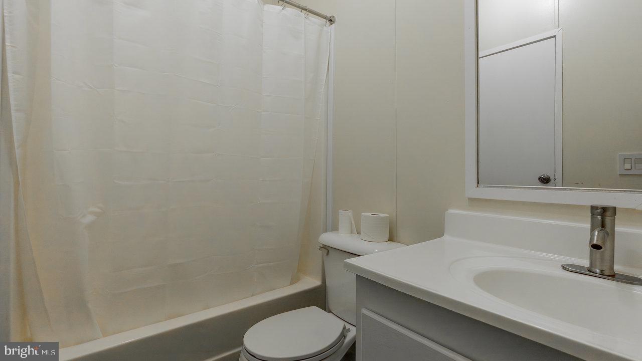 909 CAROL AVE, SHENANDOAH, Virginia 22849, 3 Bedrooms Bedrooms, ,2 BathroomsBathrooms,Residential,For sale,909 CAROL AVE,VAPA2004642 MLS # VAPA2004642