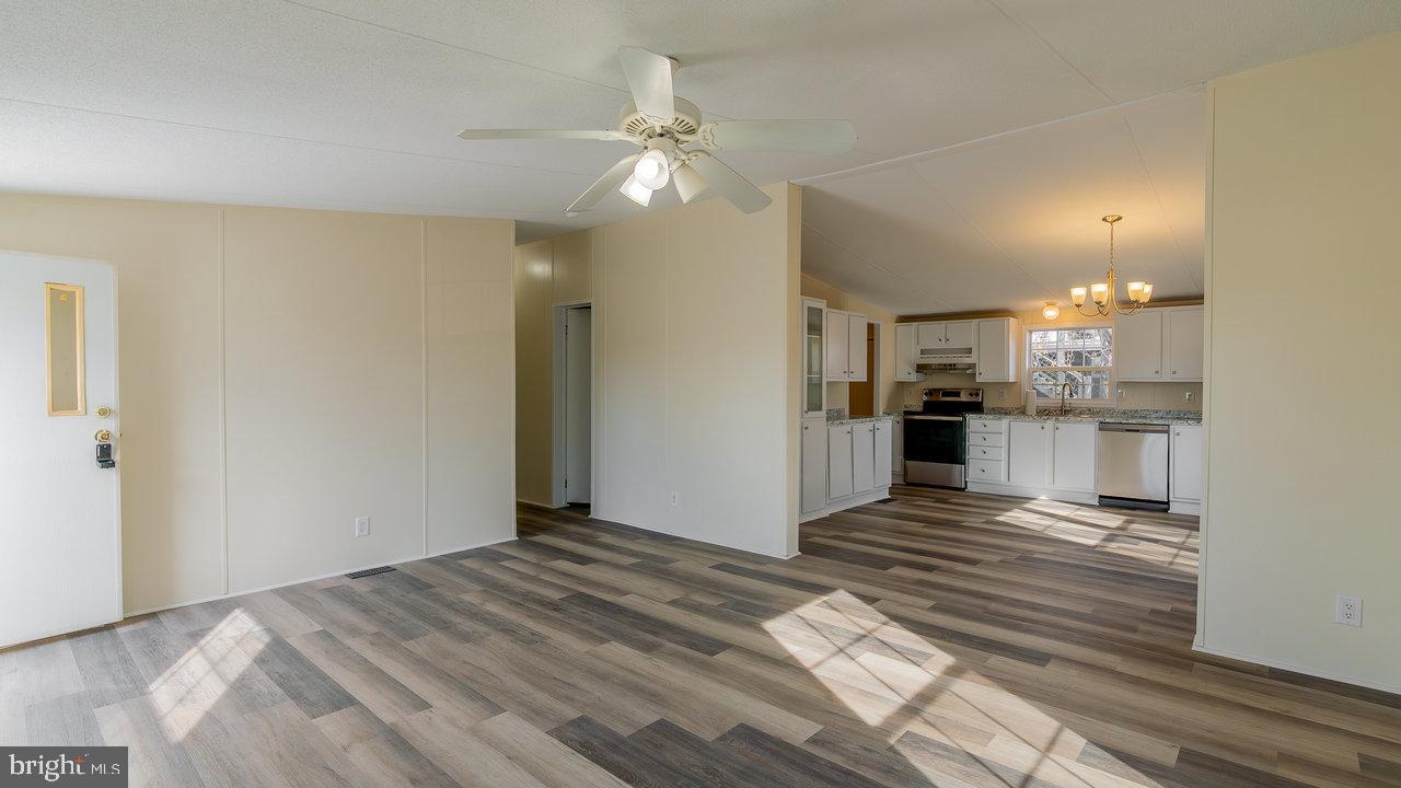 909 CAROL AVE, SHENANDOAH, Virginia 22849, 3 Bedrooms Bedrooms, ,2 BathroomsBathrooms,Residential,For sale,909 CAROL AVE,VAPA2004642 MLS # VAPA2004642