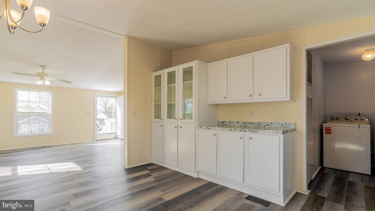 909 CAROL AVE, SHENANDOAH, Virginia 22849, 3 Bedrooms Bedrooms, ,2 BathroomsBathrooms,Residential,For sale,909 CAROL AVE,VAPA2004642 MLS # VAPA2004642