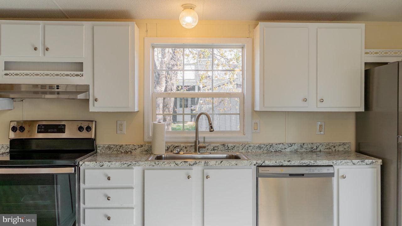 909 CAROL AVE, SHENANDOAH, Virginia 22849, 3 Bedrooms Bedrooms, ,2 BathroomsBathrooms,Residential,For sale,909 CAROL AVE,VAPA2004642 MLS # VAPA2004642