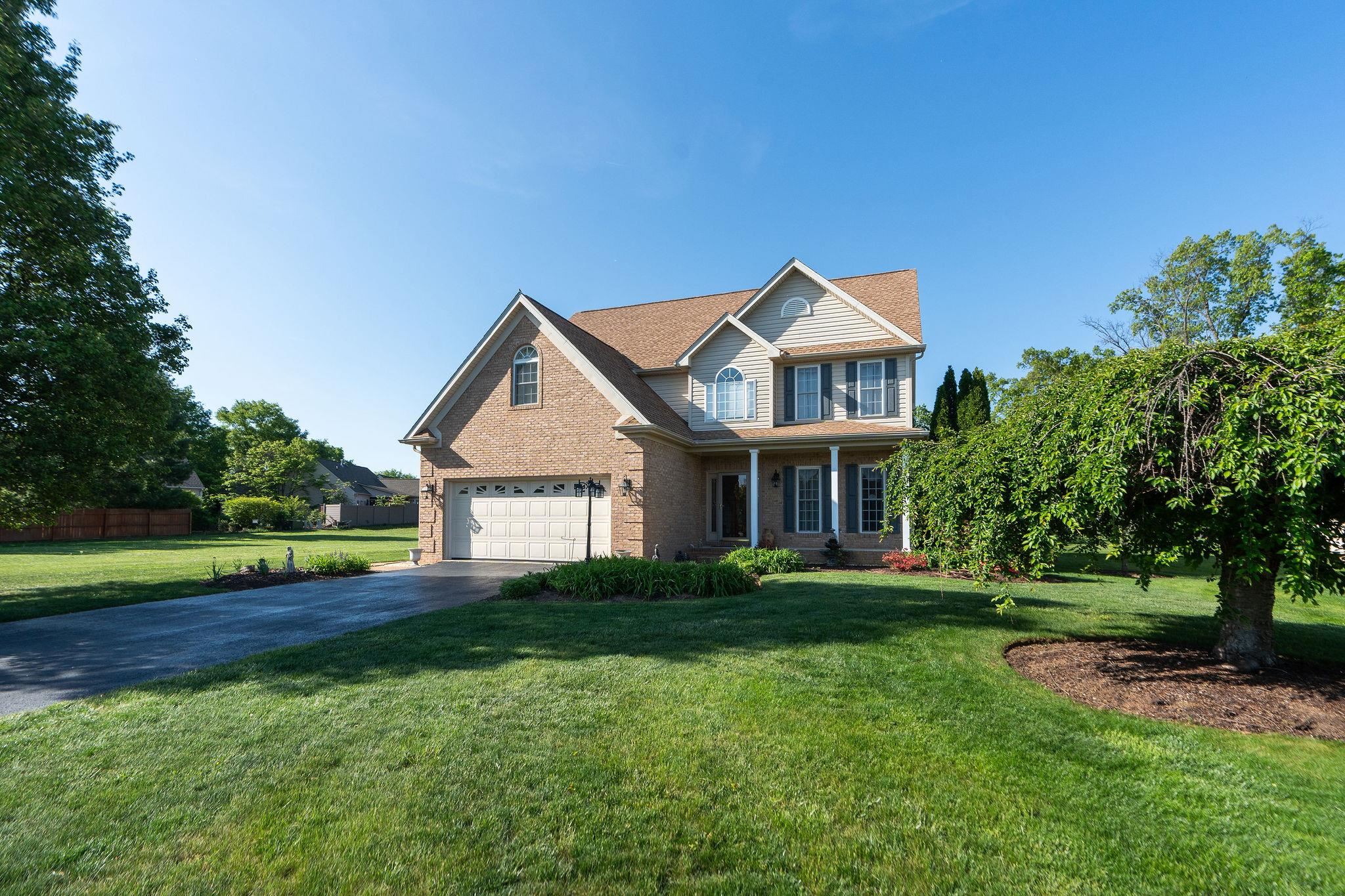 116 BUCKINGHAM PL, WAYNESBORO, Virginia 22980, 4 Bedrooms Bedrooms, ,2 BathroomsBathrooms,Residential,116 BUCKINGHAM PL,664083 MLS # 664083