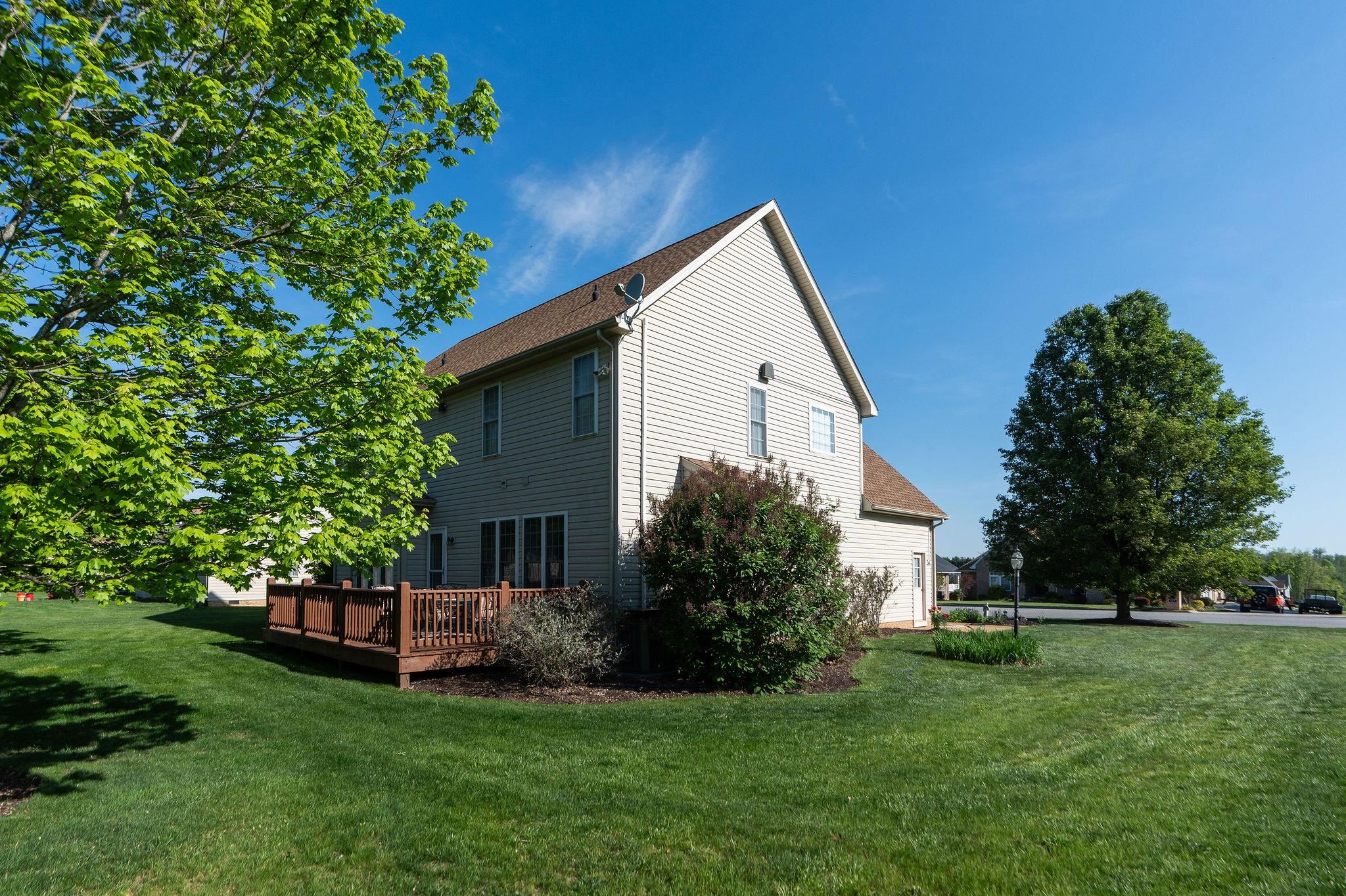 116 BUCKINGHAM PL, WAYNESBORO, Virginia 22980, 4 Bedrooms Bedrooms, ,2 BathroomsBathrooms,Residential,116 BUCKINGHAM PL,664083 MLS # 664083