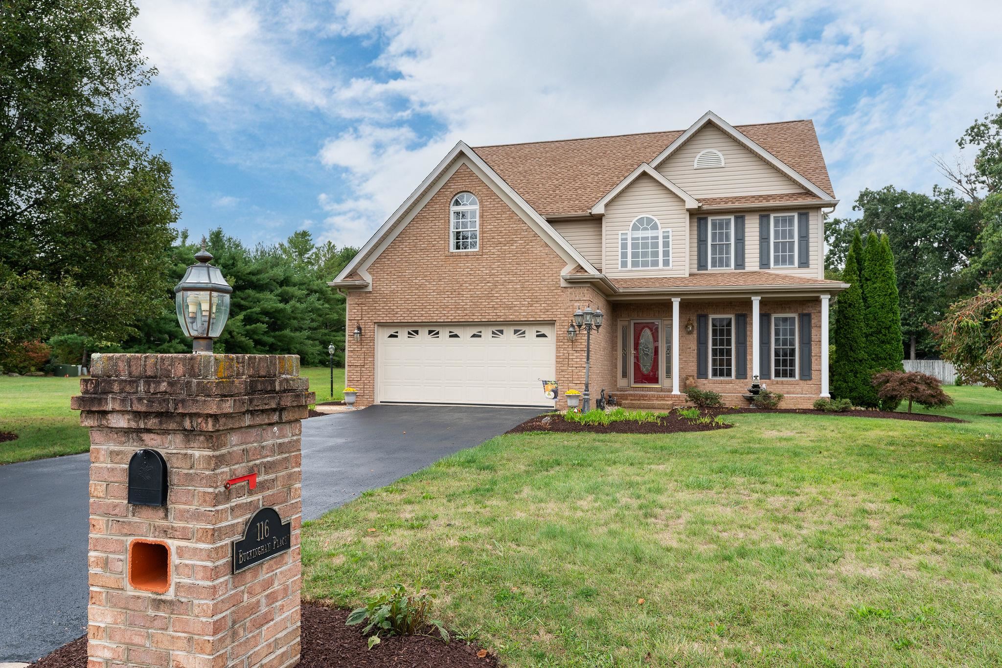 116 BUCKINGHAM PL, WAYNESBORO, Virginia 22980, 4 Bedrooms Bedrooms, ,2 BathroomsBathrooms,Residential,116 BUCKINGHAM PL,664083 MLS # 664083