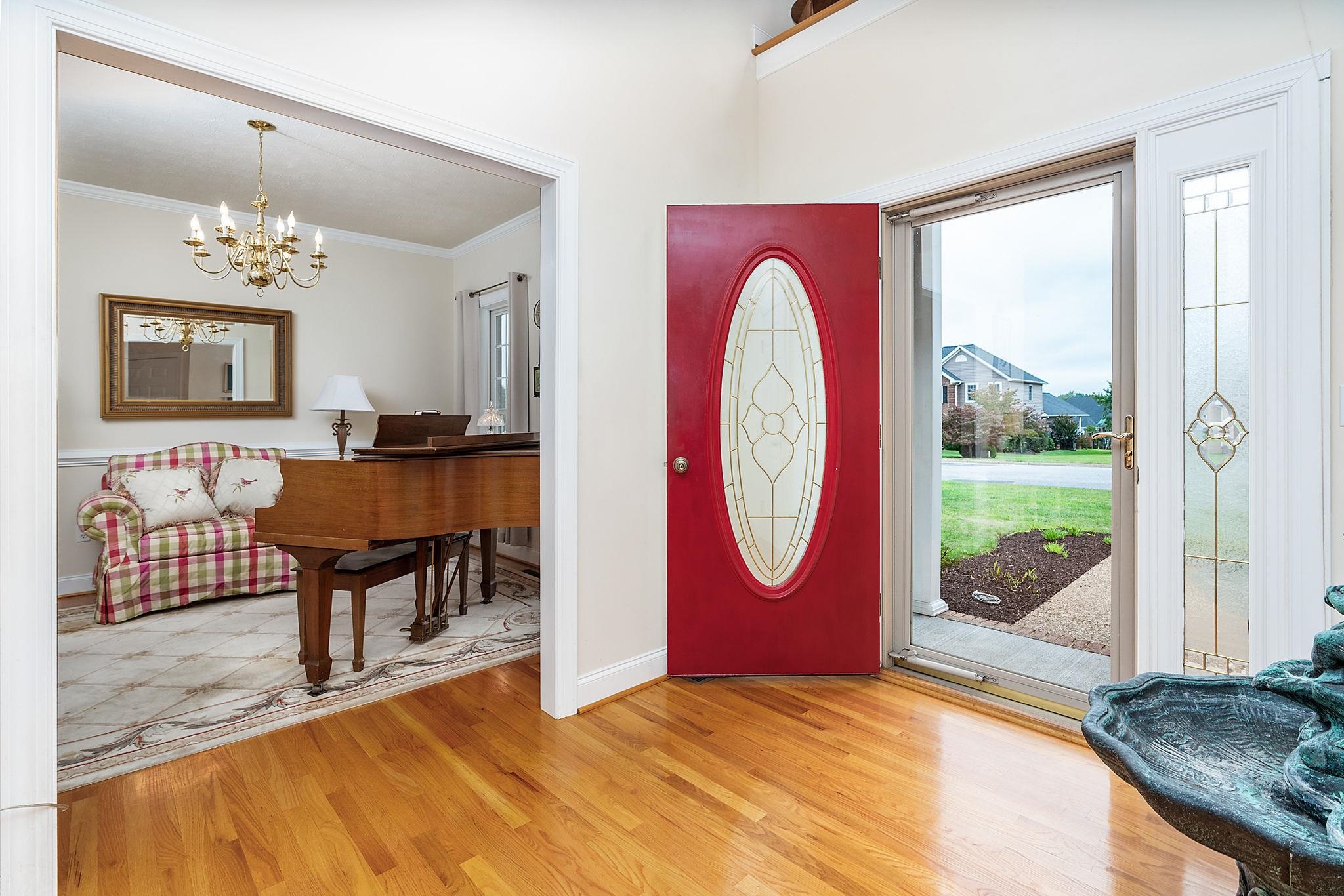116 BUCKINGHAM PL, WAYNESBORO, Virginia 22980, 4 Bedrooms Bedrooms, ,2 BathroomsBathrooms,Residential,116 BUCKINGHAM PL,664083 MLS # 664083