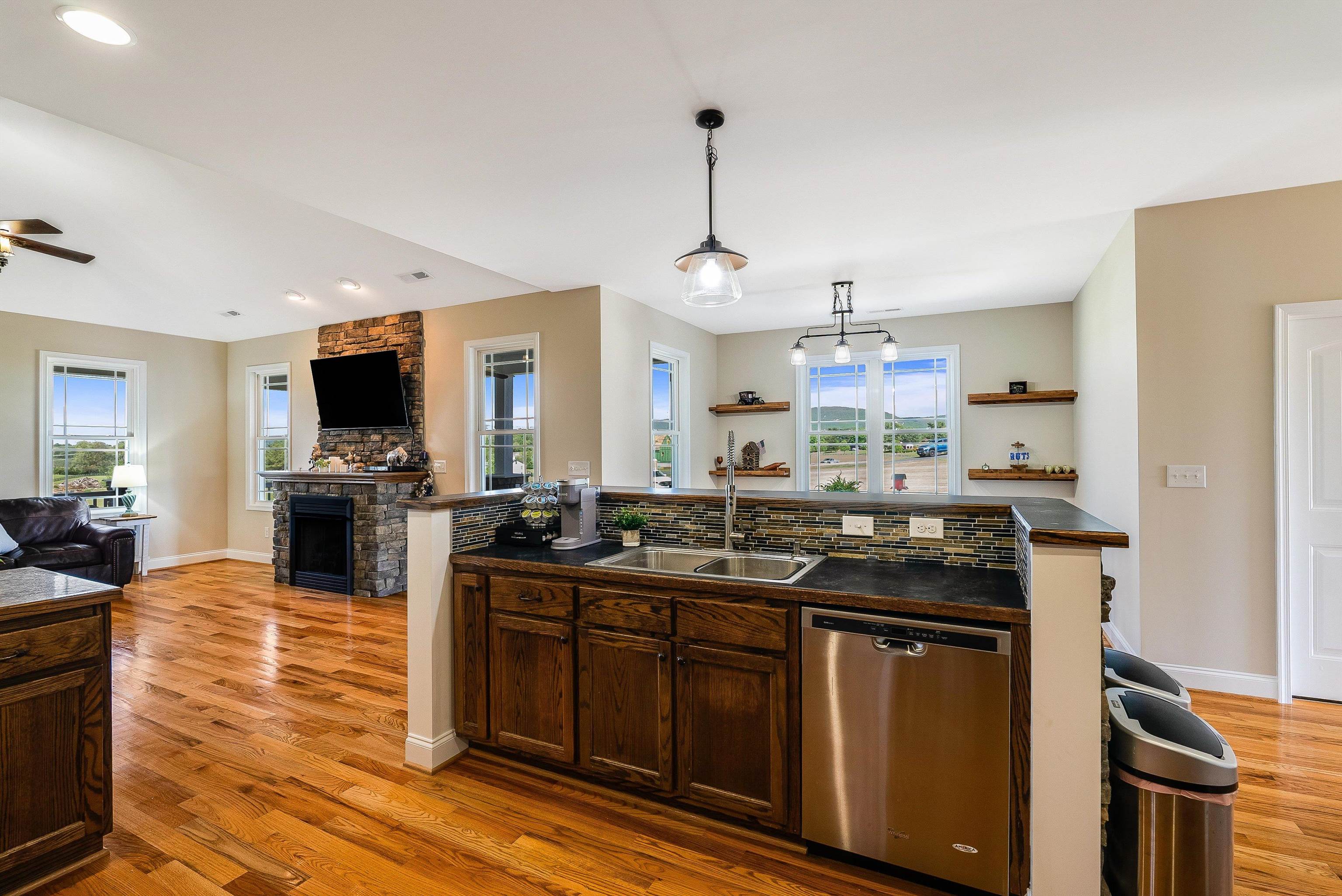 72 BENT CREEK RD, WAYNESBORO, Virginia 22980, 5 Bedrooms Bedrooms, ,3 BathroomsBathrooms,Residential,72 BENT CREEK RD,664090 MLS # 664090