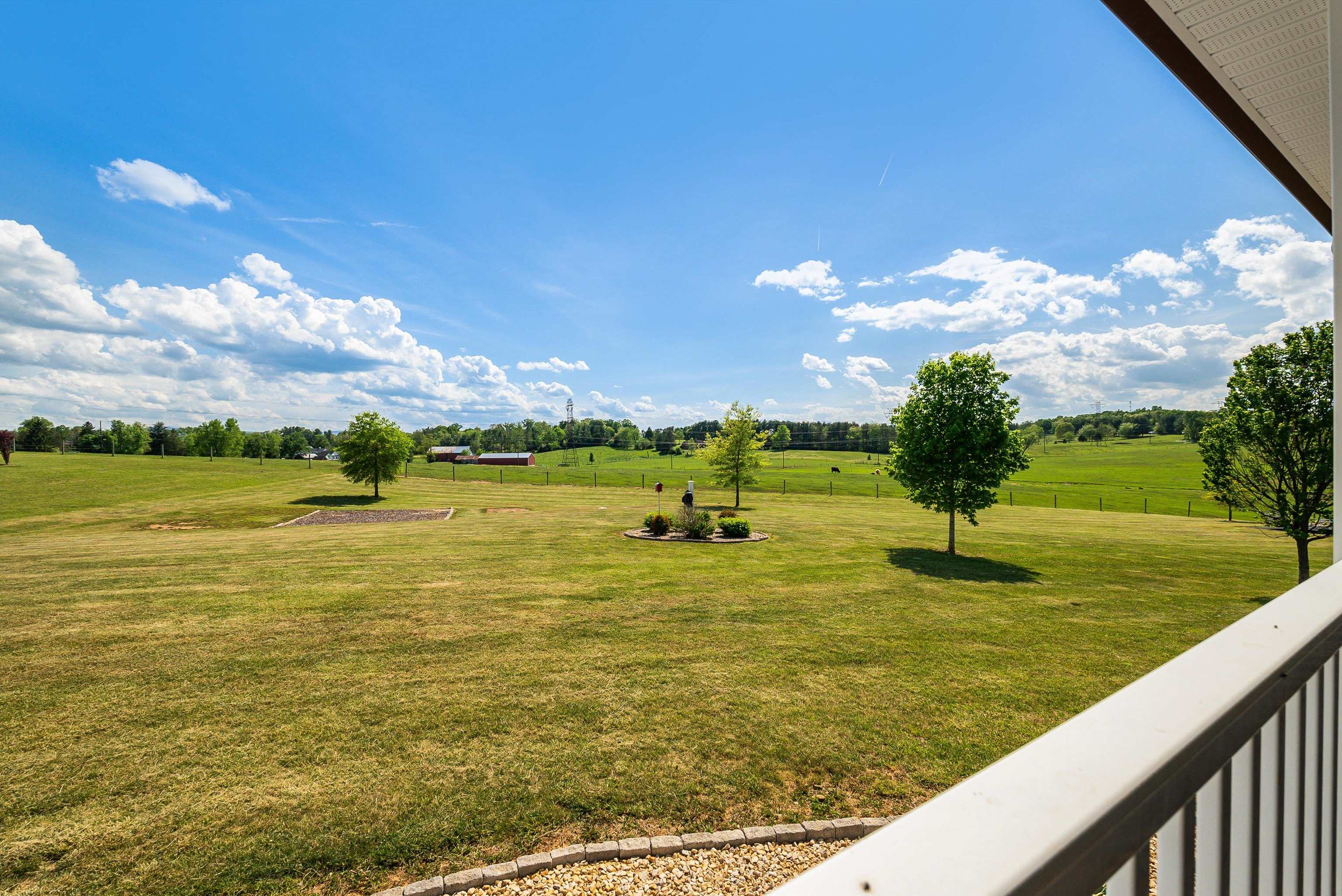 72 BENT CREEK RD, WAYNESBORO, Virginia 22980, 5 Bedrooms Bedrooms, ,3 BathroomsBathrooms,Residential,72 BENT CREEK RD,664090 MLS # 664090