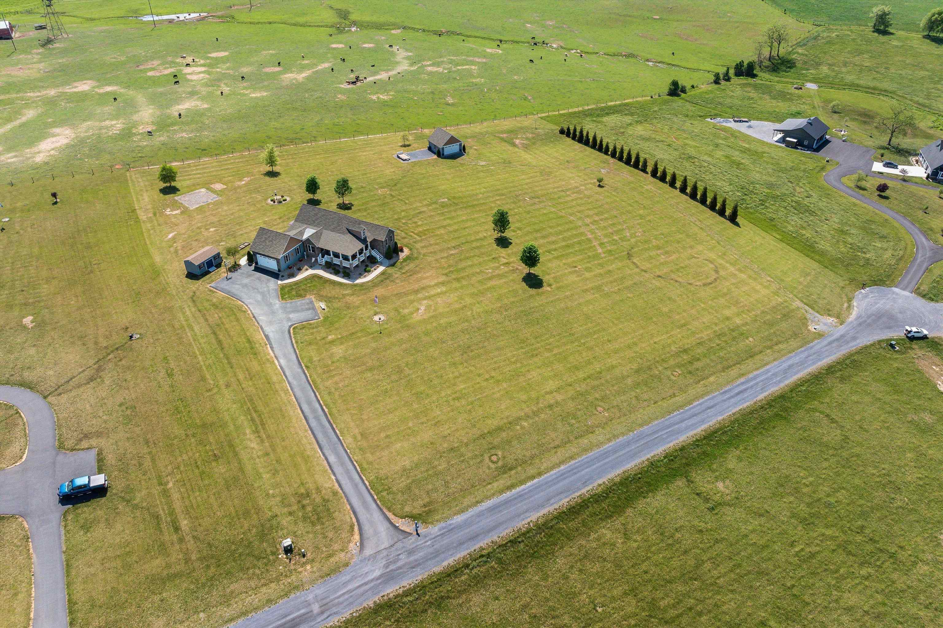 72 BENT CREEK RD, WAYNESBORO, Virginia 22980, 5 Bedrooms Bedrooms, ,3 BathroomsBathrooms,Residential,72 BENT CREEK RD,664090 MLS # 664090
