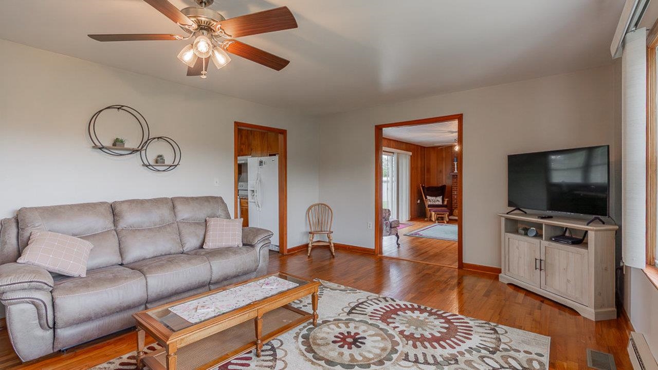 909 MILL CREEK RD, LURAY, Virginia 22835, 3 Bedrooms Bedrooms, ,2 BathroomsBathrooms,Residential,909 MILL CREEK RD,664098 MLS # 664098
