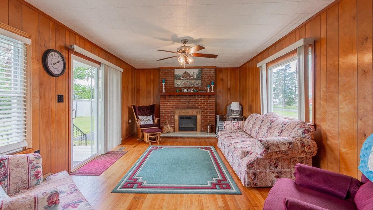 909 MILL CREEK RD, LURAY, Virginia 22835, 3 Bedrooms Bedrooms, ,2 BathroomsBathrooms,Residential,909 MILL CREEK RD,664098 MLS # 664098