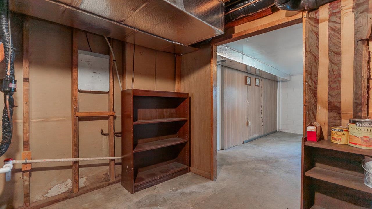 909 MILL CREEK RD, LURAY, Virginia 22835, 3 Bedrooms Bedrooms, ,2 BathroomsBathrooms,Residential,909 MILL CREEK RD,664098 MLS # 664098