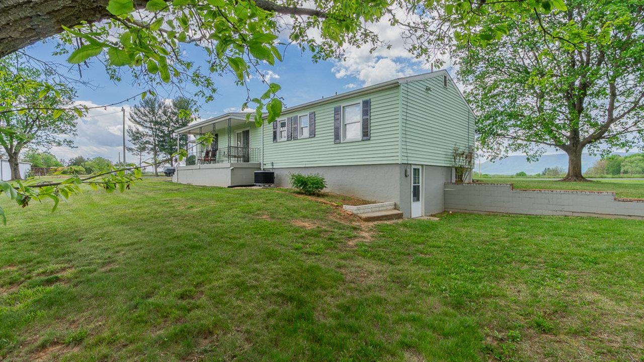 909 MILL CREEK RD, LURAY, Virginia 22835, 3 Bedrooms Bedrooms, ,2 BathroomsBathrooms,Residential,909 MILL CREEK RD,664098 MLS # 664098