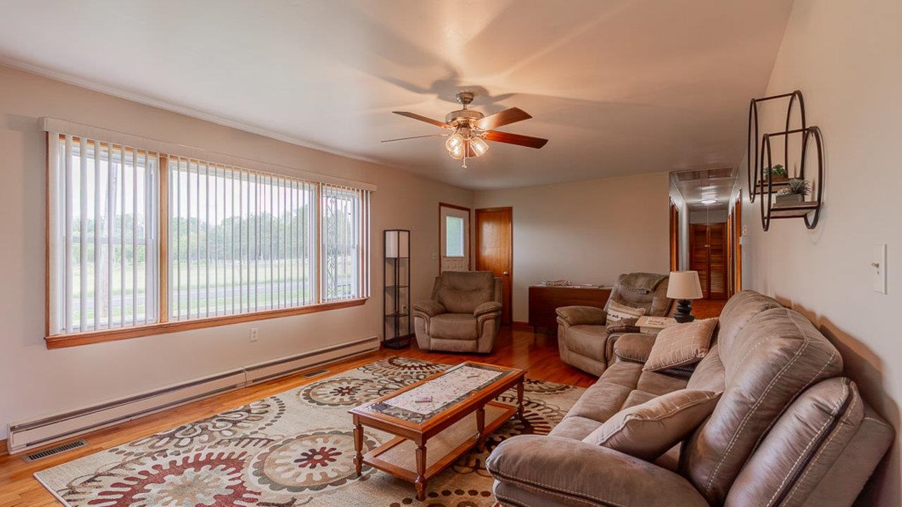 909 MILL CREEK RD, LURAY, Virginia 22835, 3 Bedrooms Bedrooms, ,2 BathroomsBathrooms,Residential,909 MILL CREEK RD,664098 MLS # 664098