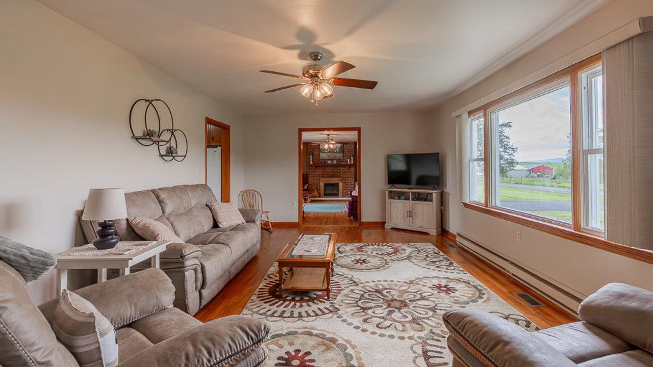 909 MILL CREEK RD, LURAY, Virginia 22835, 3 Bedrooms Bedrooms, ,2 BathroomsBathrooms,Residential,909 MILL CREEK RD,664098 MLS # 664098