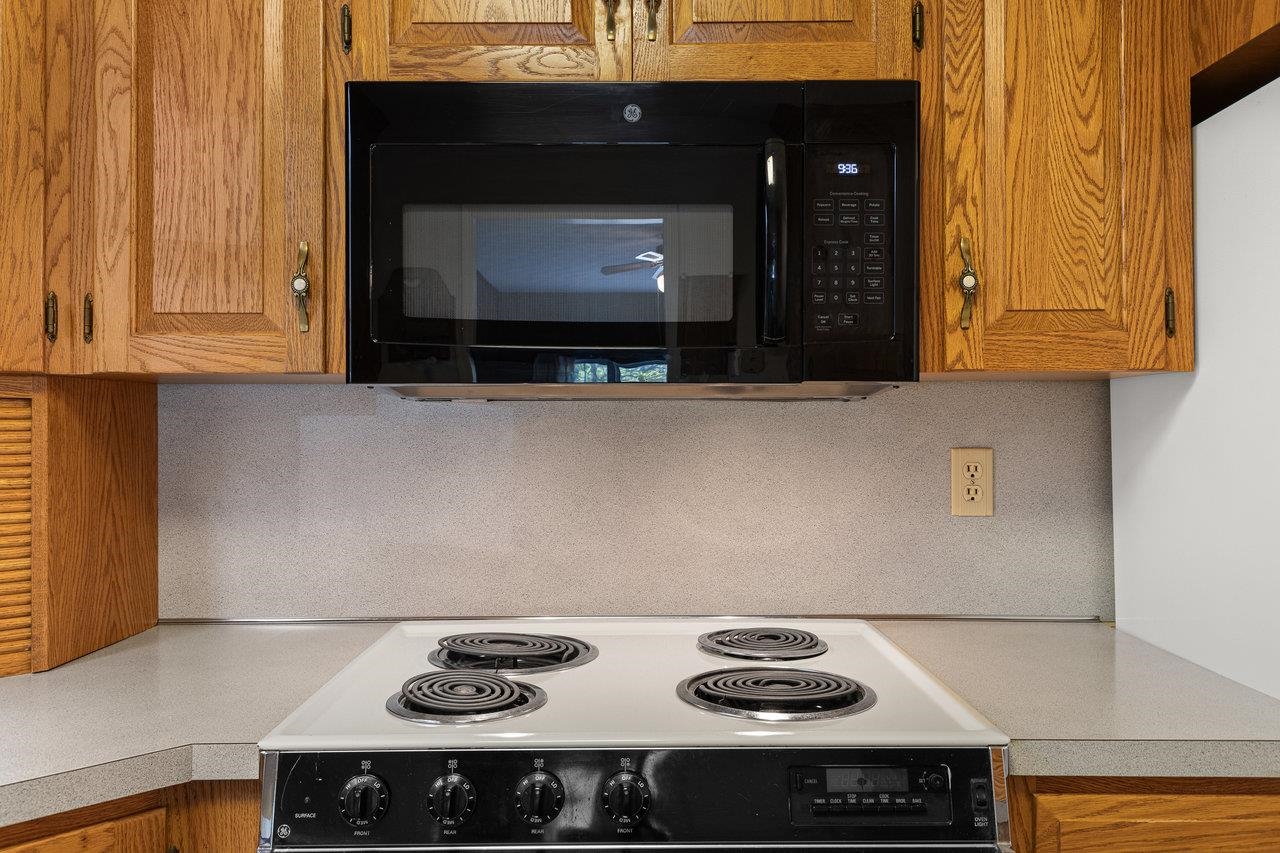 431 WEST AVE, HARRISONBURG, Virginia 22801, 3 Bedrooms Bedrooms, ,2 BathroomsBathrooms,Residential,431 WEST AVE,664100 MLS # 664100