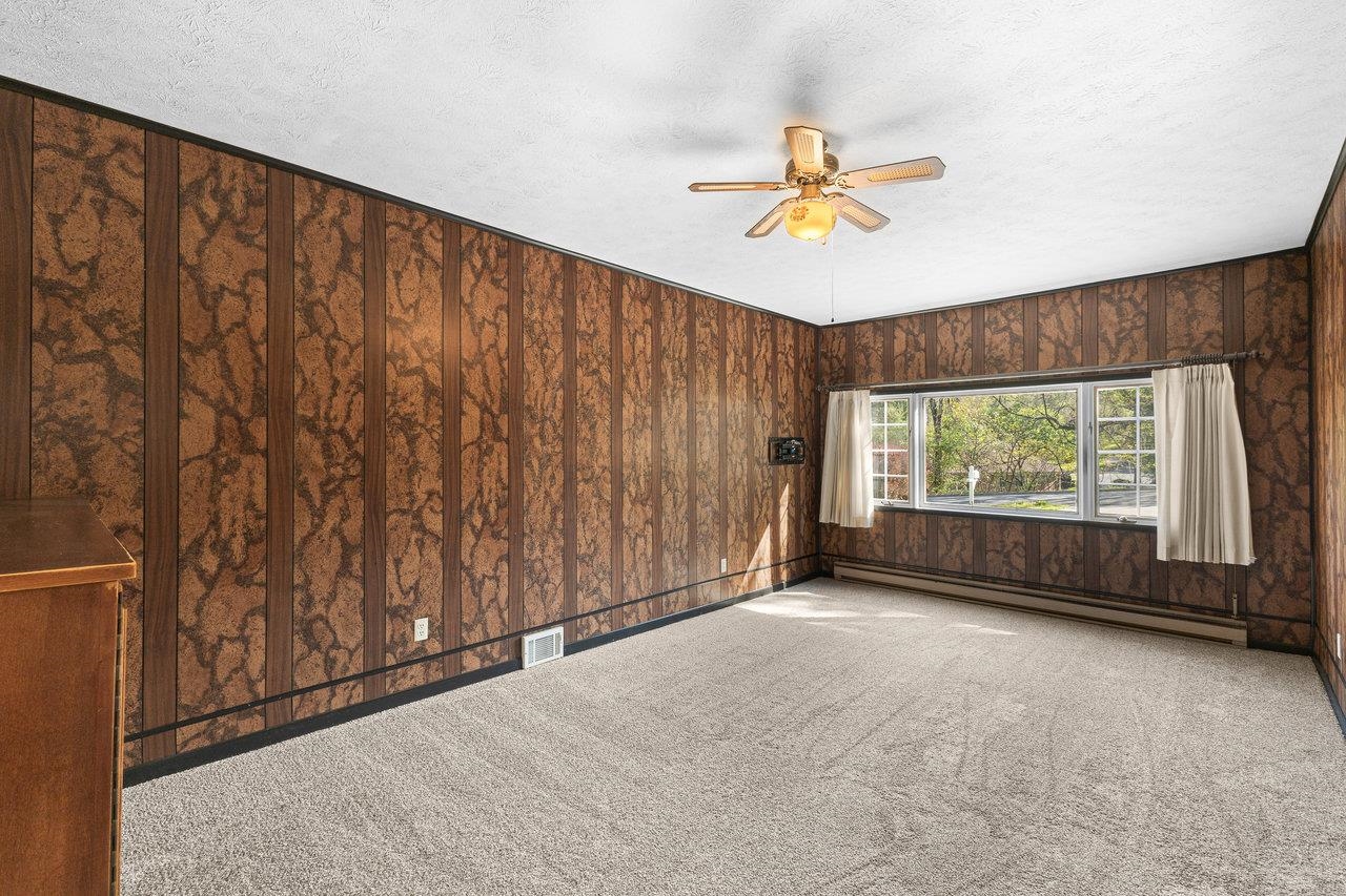 431 WEST AVE, HARRISONBURG, Virginia 22801, 3 Bedrooms Bedrooms, ,2 BathroomsBathrooms,Residential,431 WEST AVE,664100 MLS # 664100