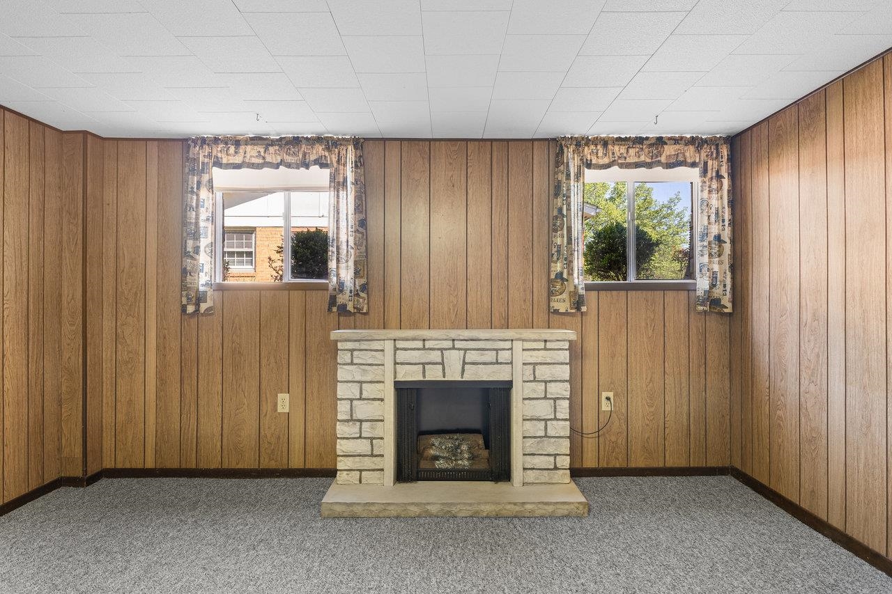 431 WEST AVE, HARRISONBURG, Virginia 22801, 3 Bedrooms Bedrooms, ,2 BathroomsBathrooms,Residential,431 WEST AVE,664100 MLS # 664100