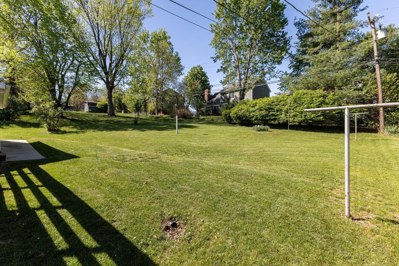 431 WEST AVE, HARRISONBURG, Virginia 22801, 3 Bedrooms Bedrooms, ,2 BathroomsBathrooms,Residential,431 WEST AVE,664100 MLS # 664100