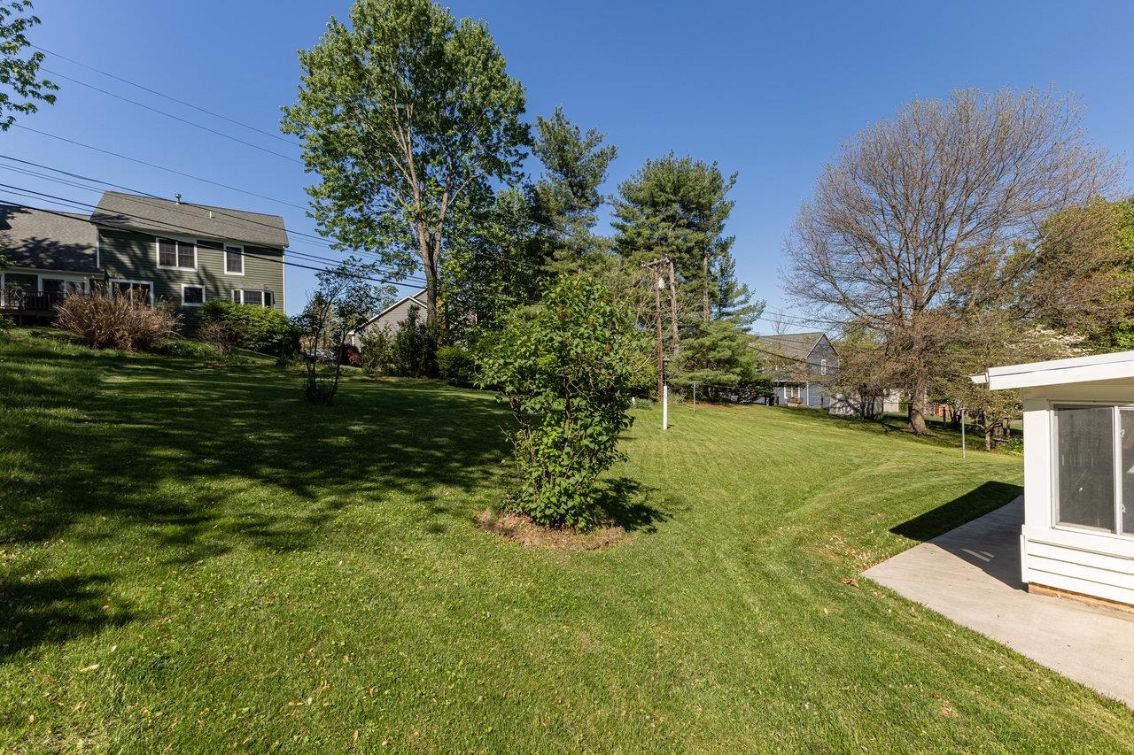 431 WEST AVE, HARRISONBURG, Virginia 22801, 3 Bedrooms Bedrooms, ,2 BathroomsBathrooms,Residential,431 WEST AVE,664100 MLS # 664100