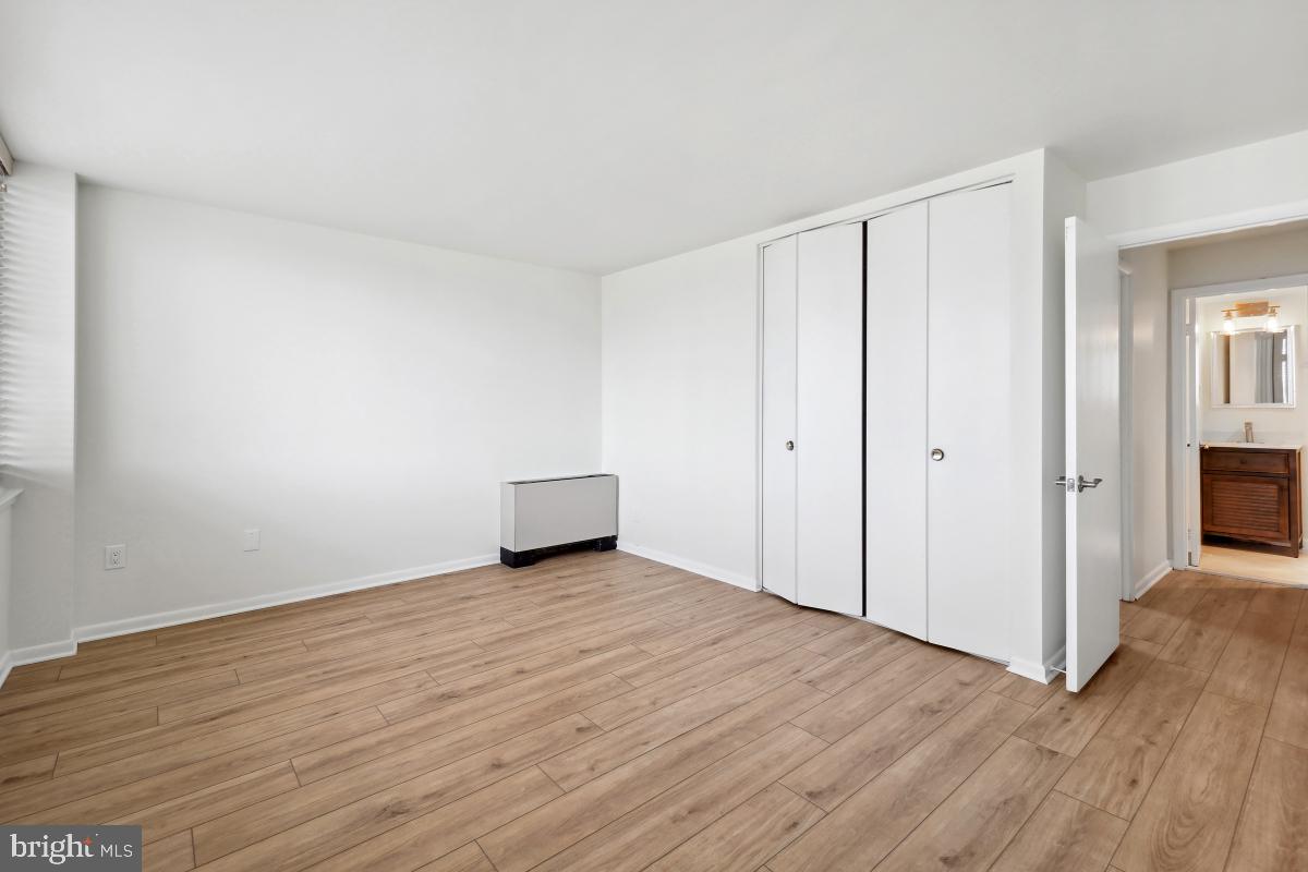 600 ROOSEVELT BLVD #316, FALLS CHURCH, Virginia 22044, 2 Bedrooms Bedrooms, 4 Rooms Rooms,1 BathroomBathrooms,Residential,For sale,600 ROOSEVELT BLVD #316,VAFA2002864 MLS # VAFA2002864