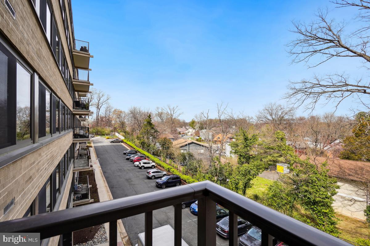 600 ROOSEVELT BLVD #316, FALLS CHURCH, Virginia 22044, 2 Bedrooms Bedrooms, 4 Rooms Rooms,1 BathroomBathrooms,Residential,For sale,600 ROOSEVELT BLVD #316,VAFA2002864 MLS # VAFA2002864