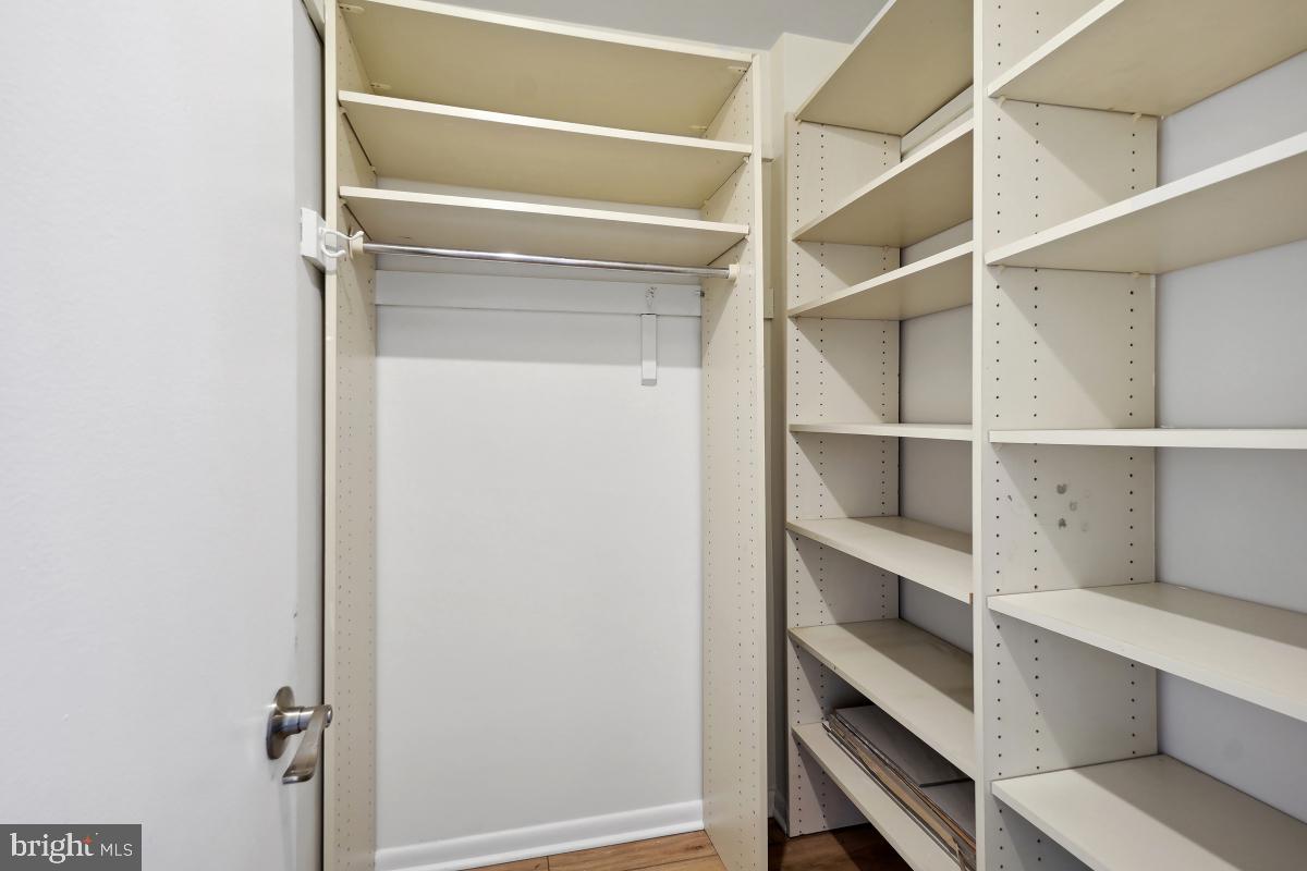 600 ROOSEVELT BLVD #316, FALLS CHURCH, Virginia 22044, 2 Bedrooms Bedrooms, 4 Rooms Rooms,1 BathroomBathrooms,Residential,For sale,600 ROOSEVELT BLVD #316,VAFA2002864 MLS # VAFA2002864