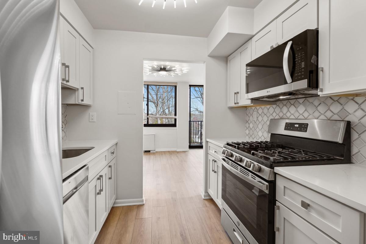600 ROOSEVELT BLVD #316, FALLS CHURCH, Virginia 22044, 2 Bedrooms Bedrooms, 4 Rooms Rooms,1 BathroomBathrooms,Residential,For sale,600 ROOSEVELT BLVD #316,VAFA2002864 MLS # VAFA2002864