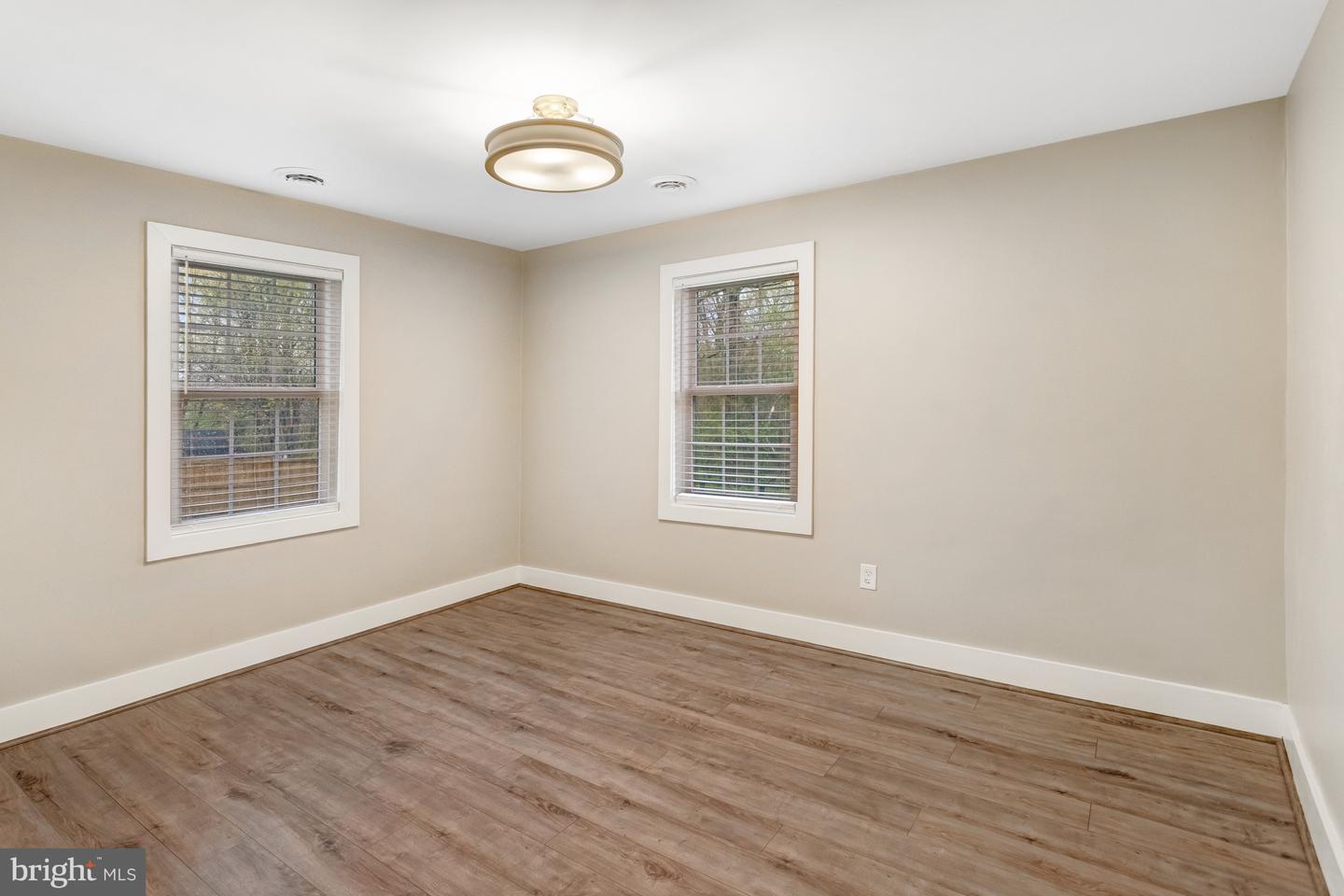 8217 BUCKLAND MILL RD, GAINESVILLE, Virginia 20155, 2 Bedrooms Bedrooms, ,1 BathroomBathrooms,Residential,For sale,8217 BUCKLAND MILL RD,VAPW2090730 MLS # VAPW2090730