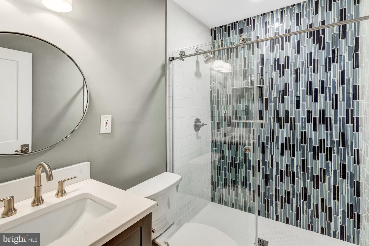 8217 BUCKLAND MILL RD, GAINESVILLE, Virginia 20155, 2 Bedrooms Bedrooms, ,1 BathroomBathrooms,Residential,For sale,8217 BUCKLAND MILL RD,VAPW2090730 MLS # VAPW2090730
