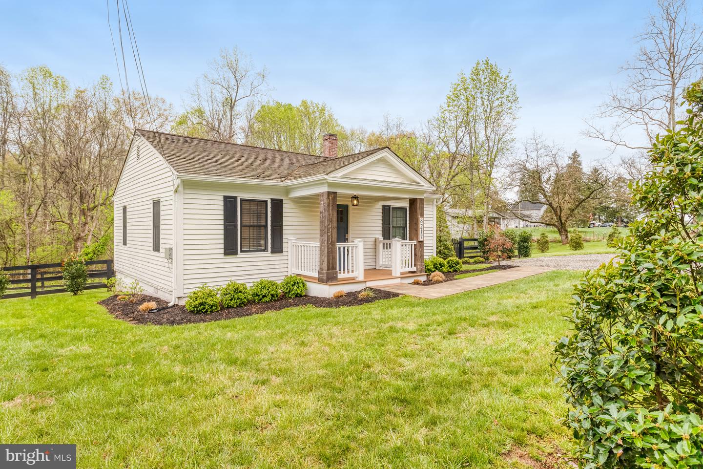 8217 BUCKLAND MILL RD, GAINESVILLE, Virginia 20155, 2 Bedrooms Bedrooms, ,1 BathroomBathrooms,Residential,For sale,8217 BUCKLAND MILL RD,VAPW2090730 MLS # VAPW2090730