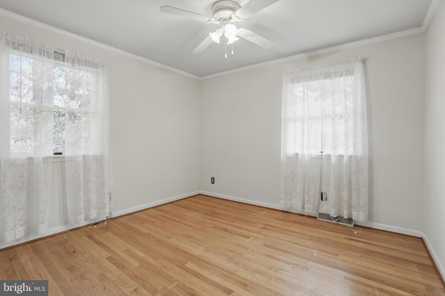 6014 GERMANTOWN RD, MIDLAND, Virginia 22728, 4 Bedrooms Bedrooms, ,2 BathroomsBathrooms,Residential,For sale,6014 GERMANTOWN RD,VAFQ2016024 MLS # VAFQ2016024