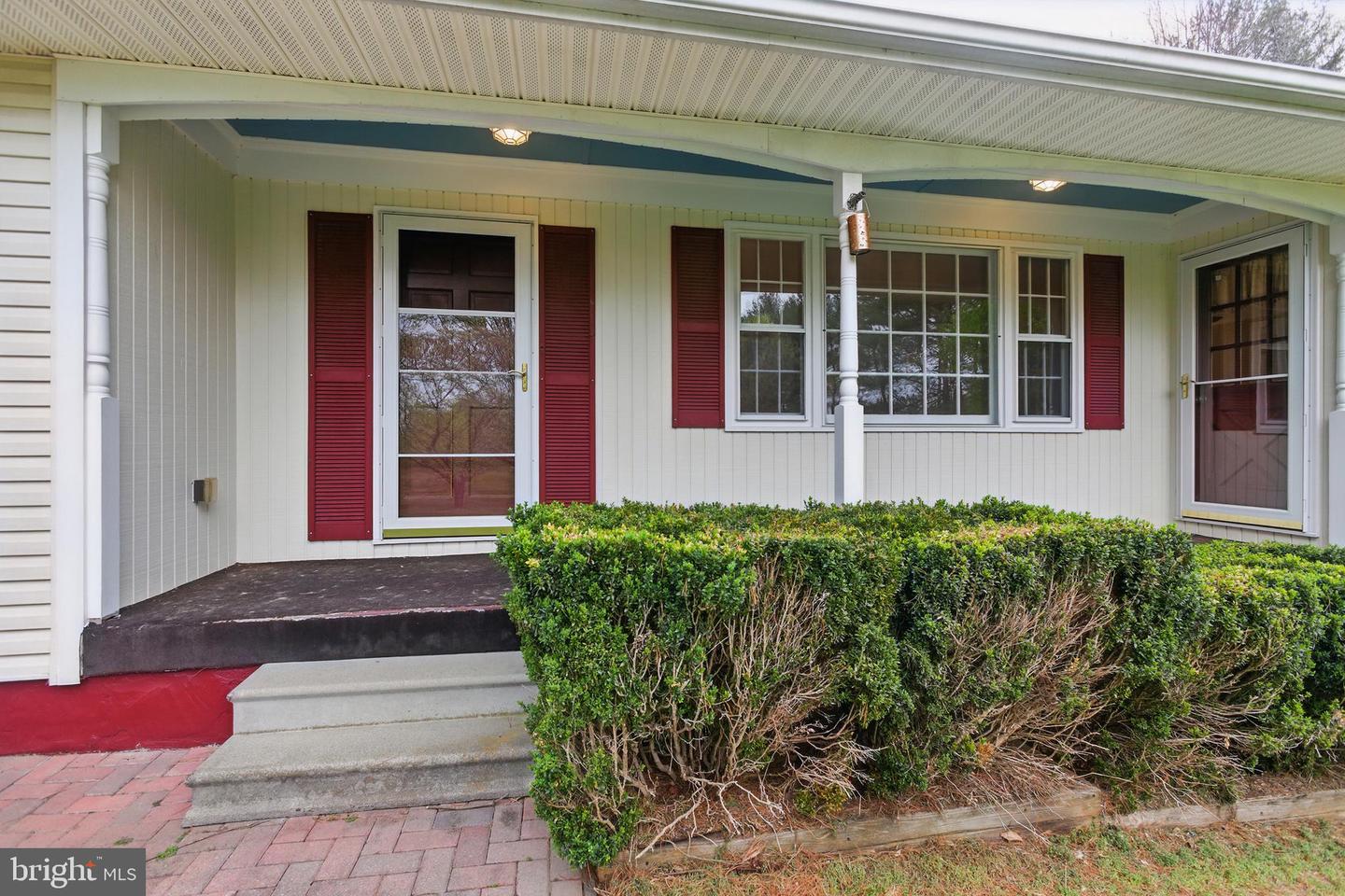 6014 GERMANTOWN RD, MIDLAND, Virginia 22728, 4 Bedrooms Bedrooms, ,2 BathroomsBathrooms,Residential,For sale,6014 GERMANTOWN RD,VAFQ2016024 MLS # VAFQ2016024